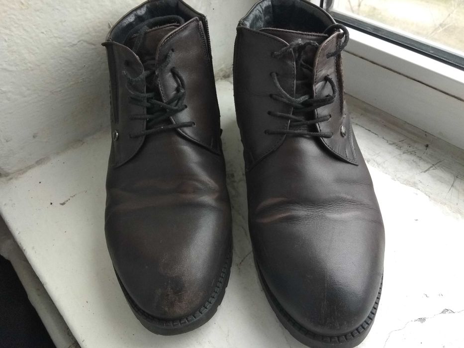 Продаються чоловічі шкіряні черевики CEVIVO 42 розм за 250гр