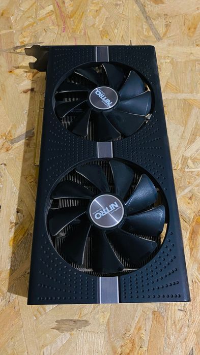 Відеокарта Sapphire RX 570 4gb
