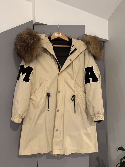 Жіночі парки з натурального хутра