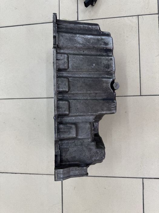 Піддон підон vw t5 t6 multivan транспортер caravelle