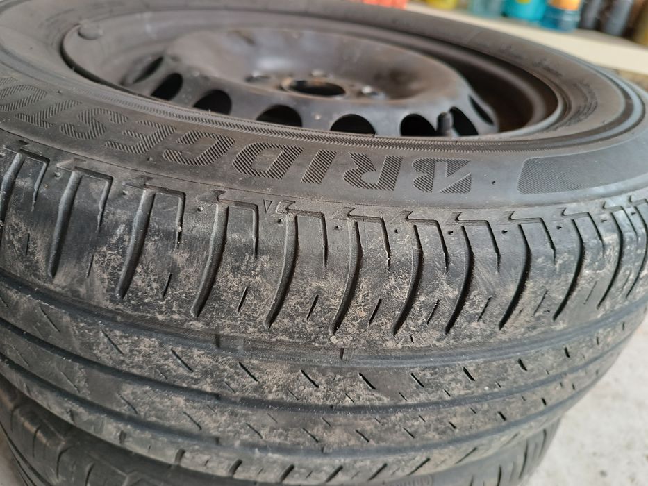 Диски сталеві з резиною і ковпачками R 15