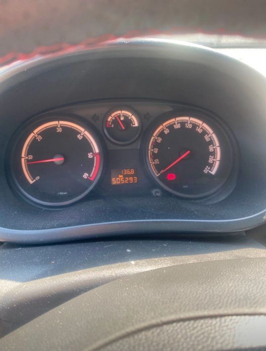 Opel corsa D 2009