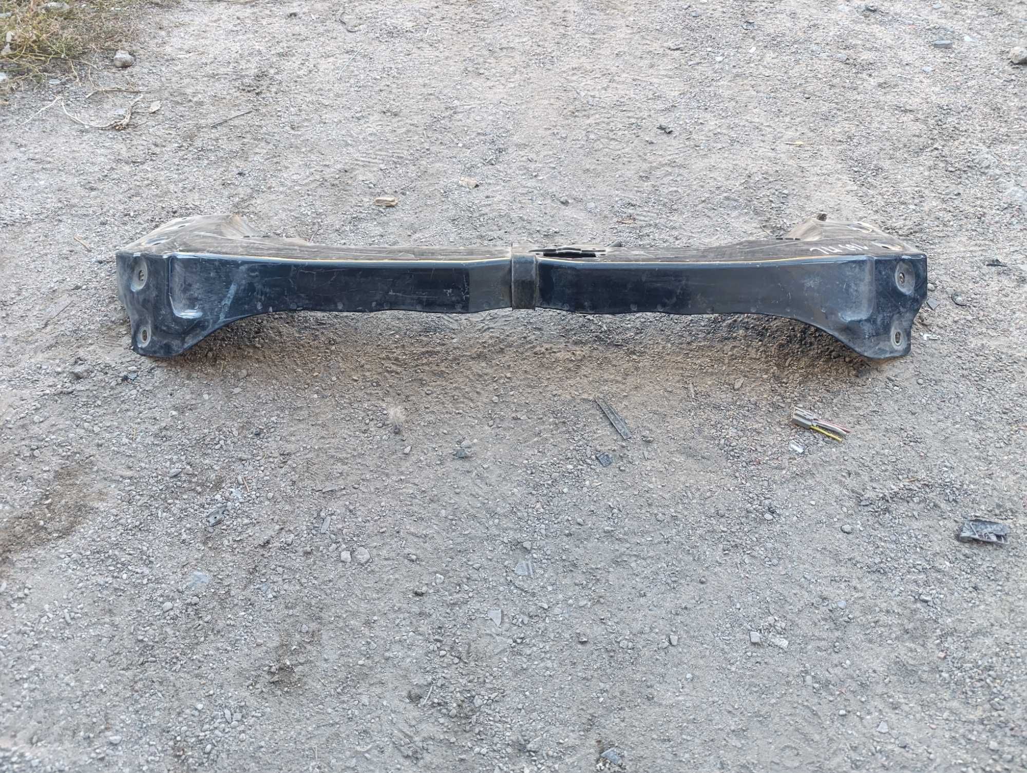 Передняя верхняя панель капота Mercedes ML class W163 Оригинал