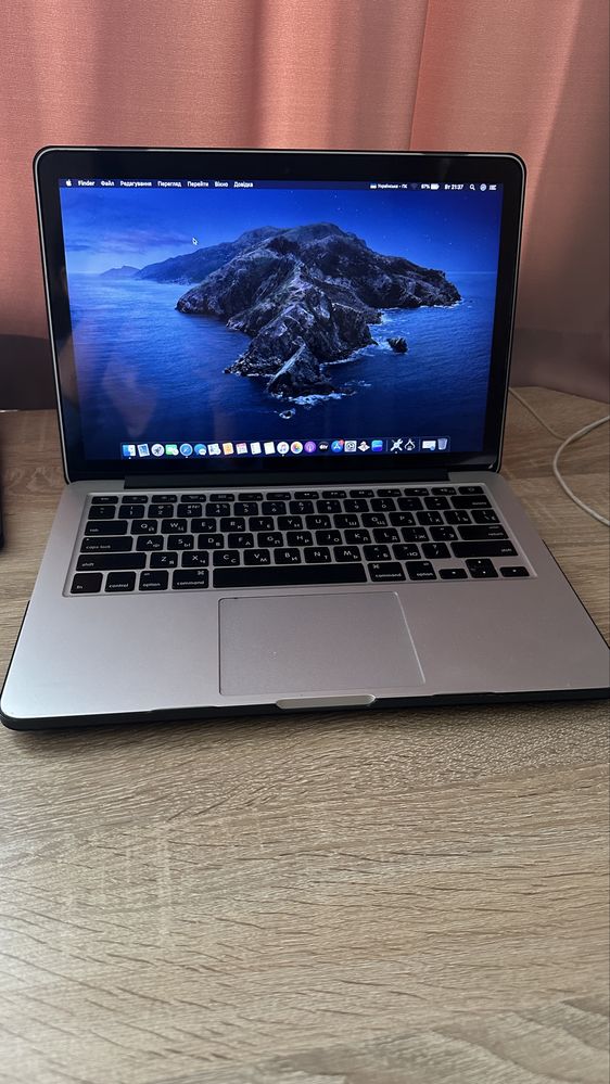 Продається Mac Book