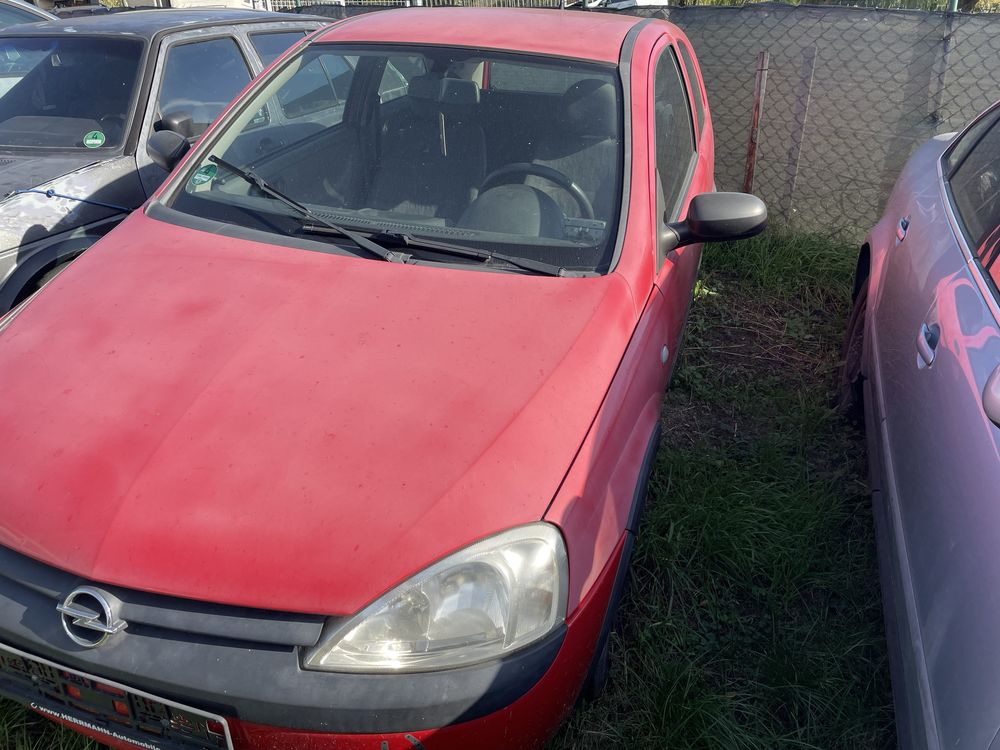 Opel corsa C 1.0 benzyna 2002r klima