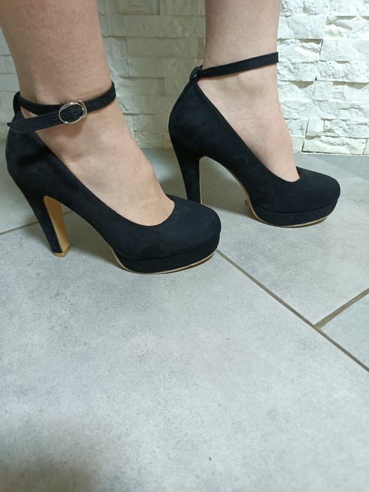 Buty na wysokim obcasie