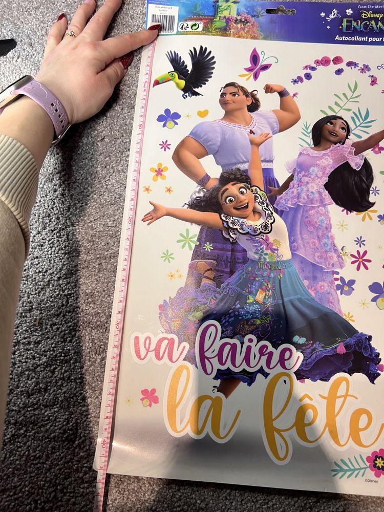 Duża Naklejka na Okno / Ściane z bajki Encantano