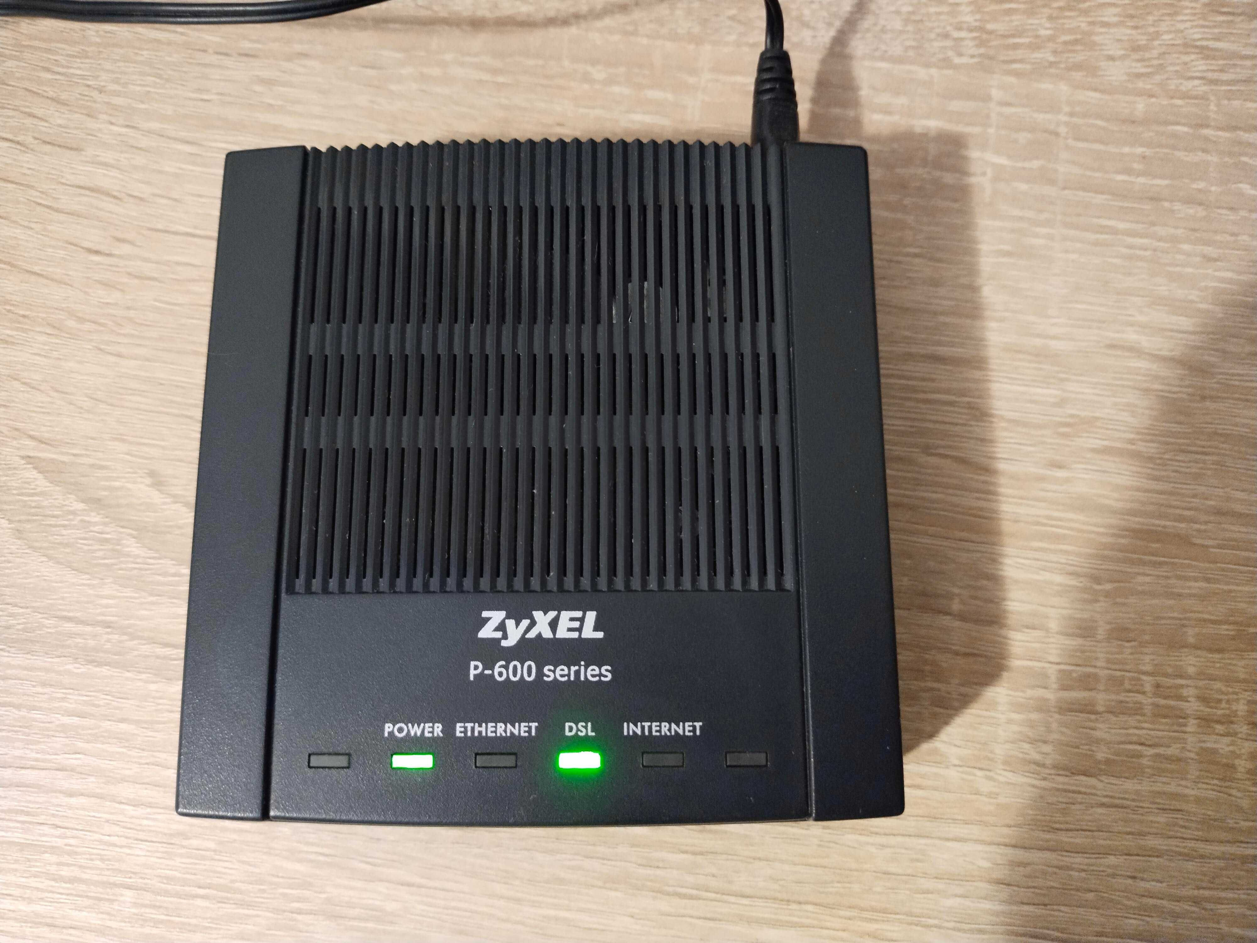 DSL модем 2 шт. (Asus Wi-Fi. & Zyxel)