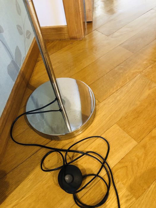 Candeeiro de Pé com Abajur