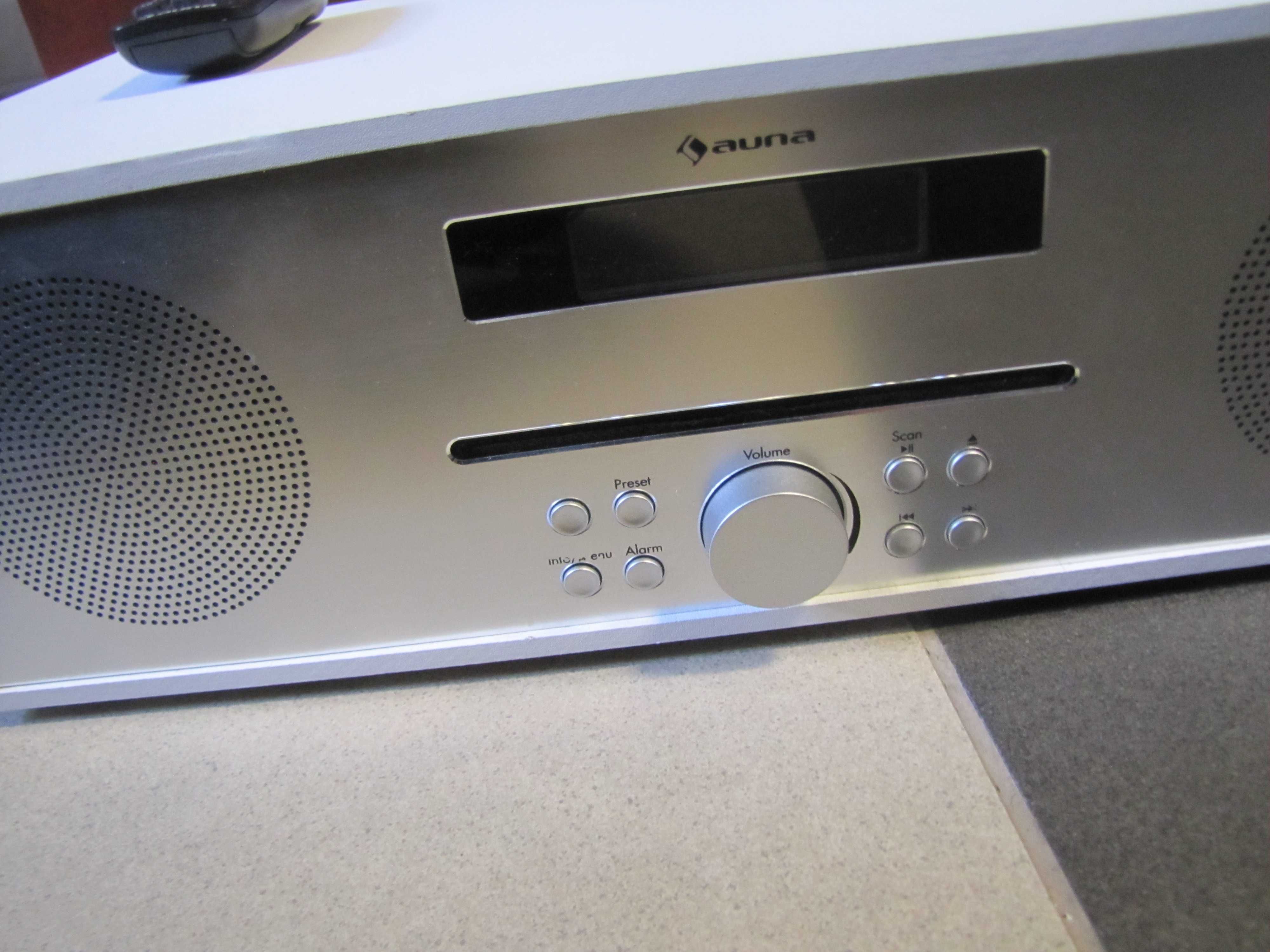 Radio Odtwarzacz CD Slot-In DAB+ BT aluminium + pilot Auna silver Star