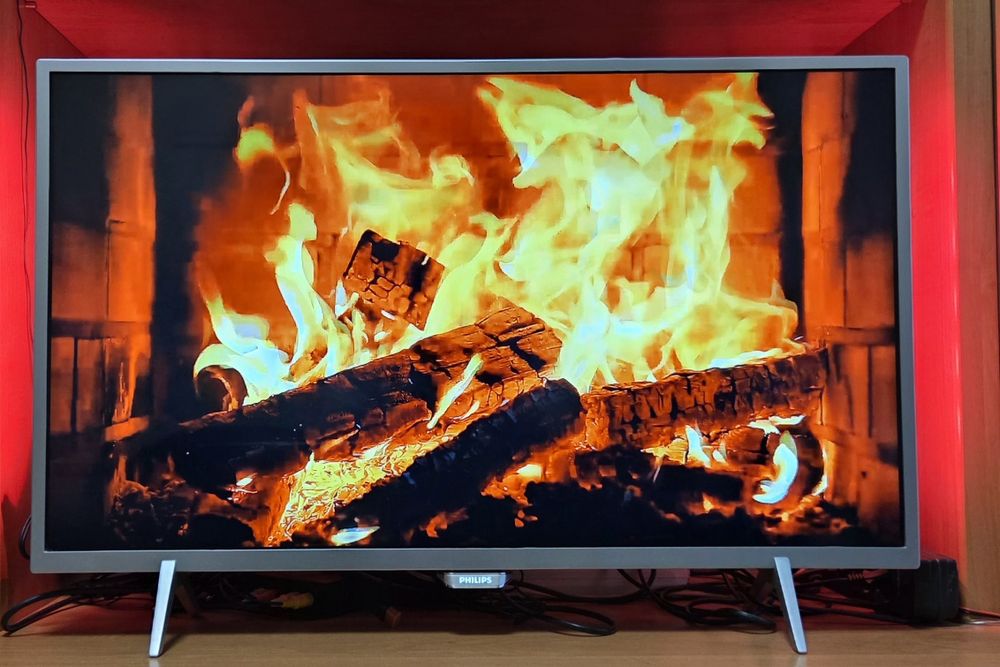 Телевізор Philips 32 PFS 6402/12 Android TV AMBILIGHT
