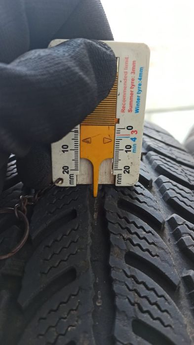 Opony zimowe 175/80/14 Dębica