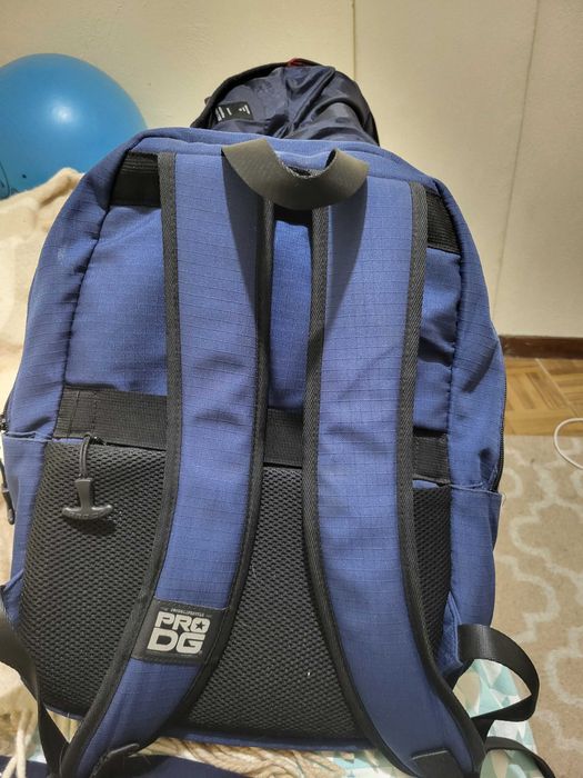 Mocila escolar em bom estado