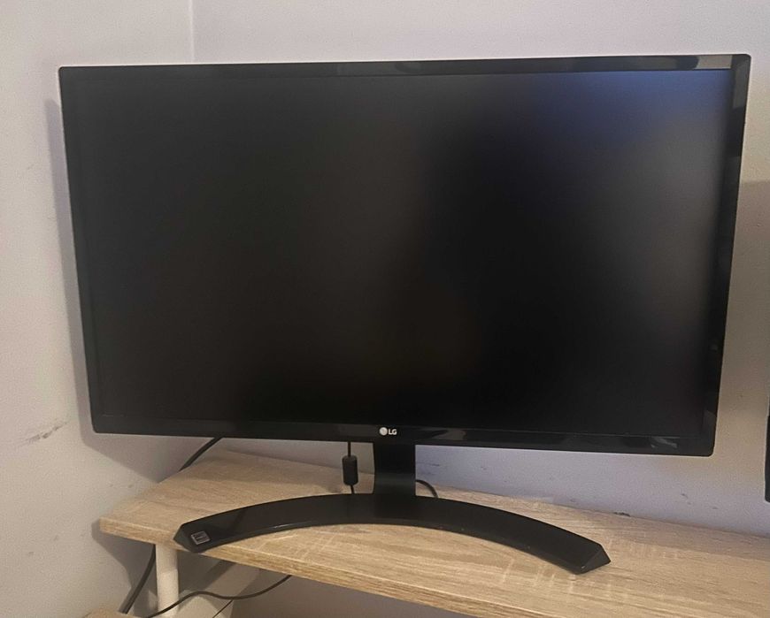 Monitor LG 24 cale używany