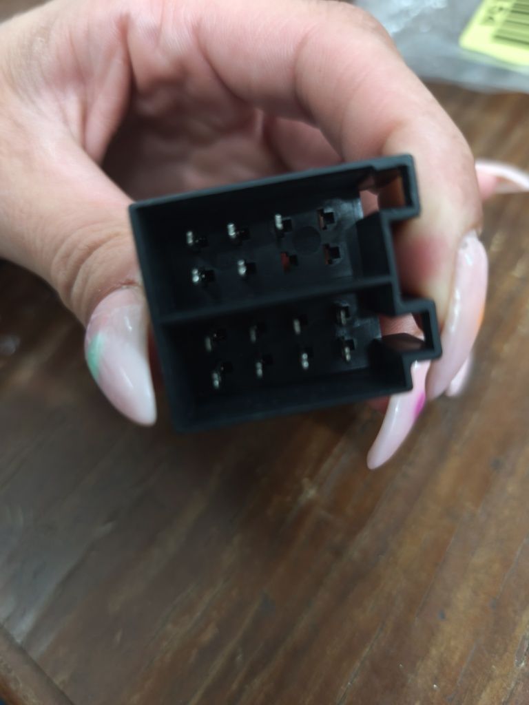 Cabo de ligação eletrônico de sistema de audio multimédia