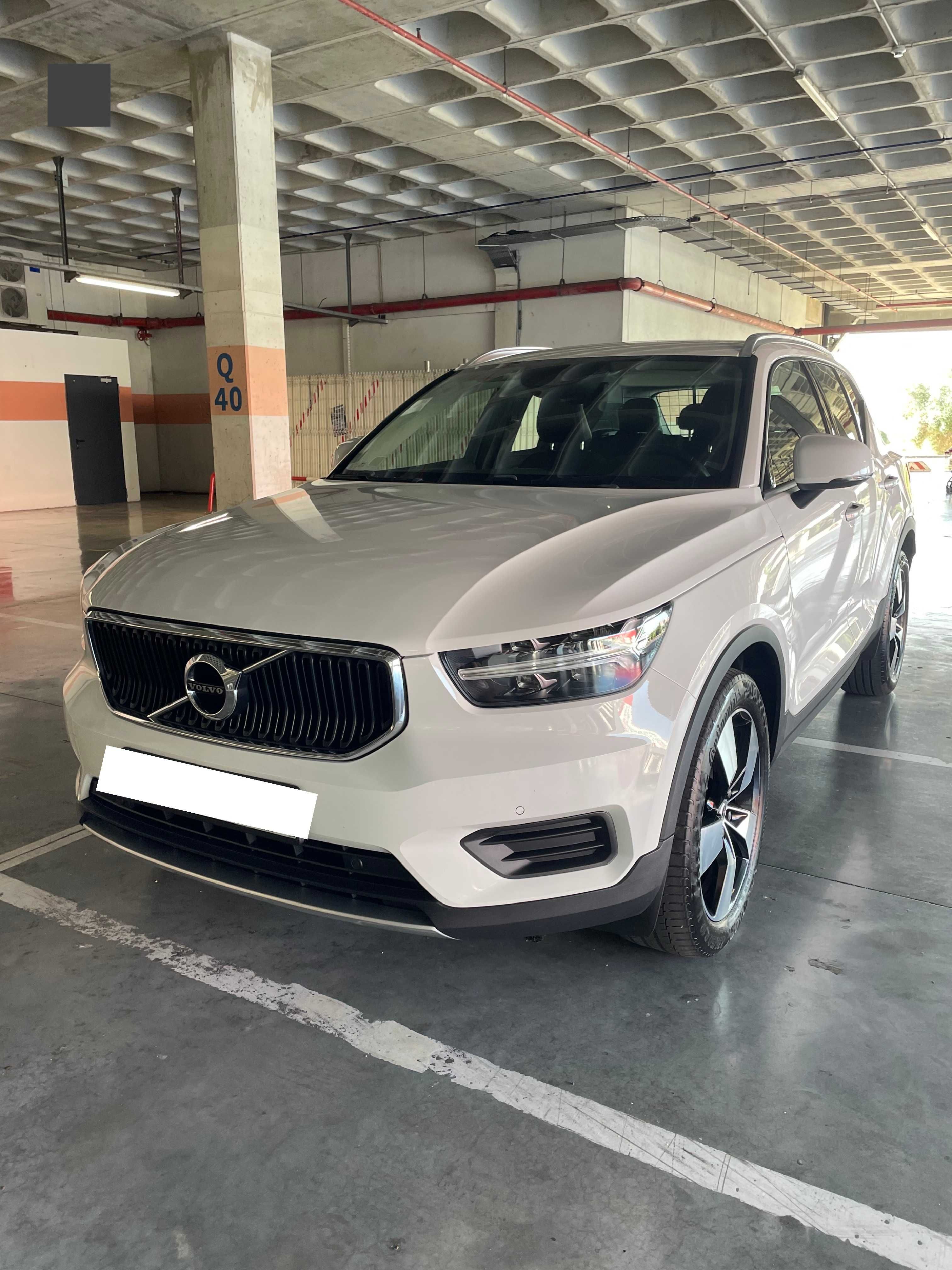 Volvo XC40 | D3 (Diesel) | Momentum Geartronic | Caixa Automática