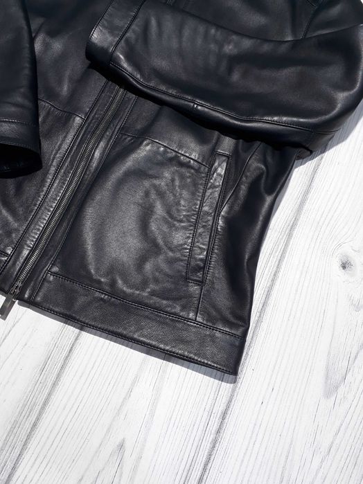 Шкіряна куртка Hugo Boss розмір 54 (XL)