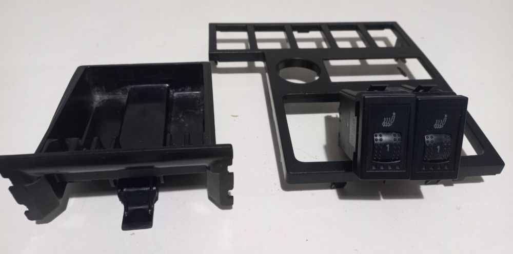 Рамка,попільничка та багато іншого