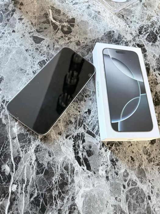 Sprzedam IPHONE 16 PRO MAX