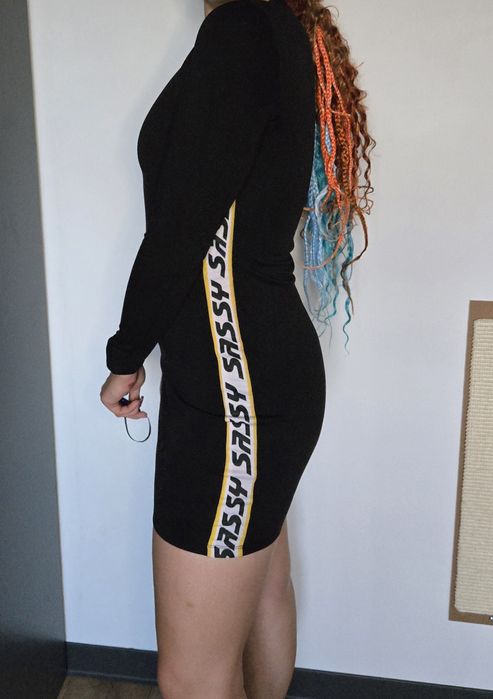 Czarna mini z lampasami H&M