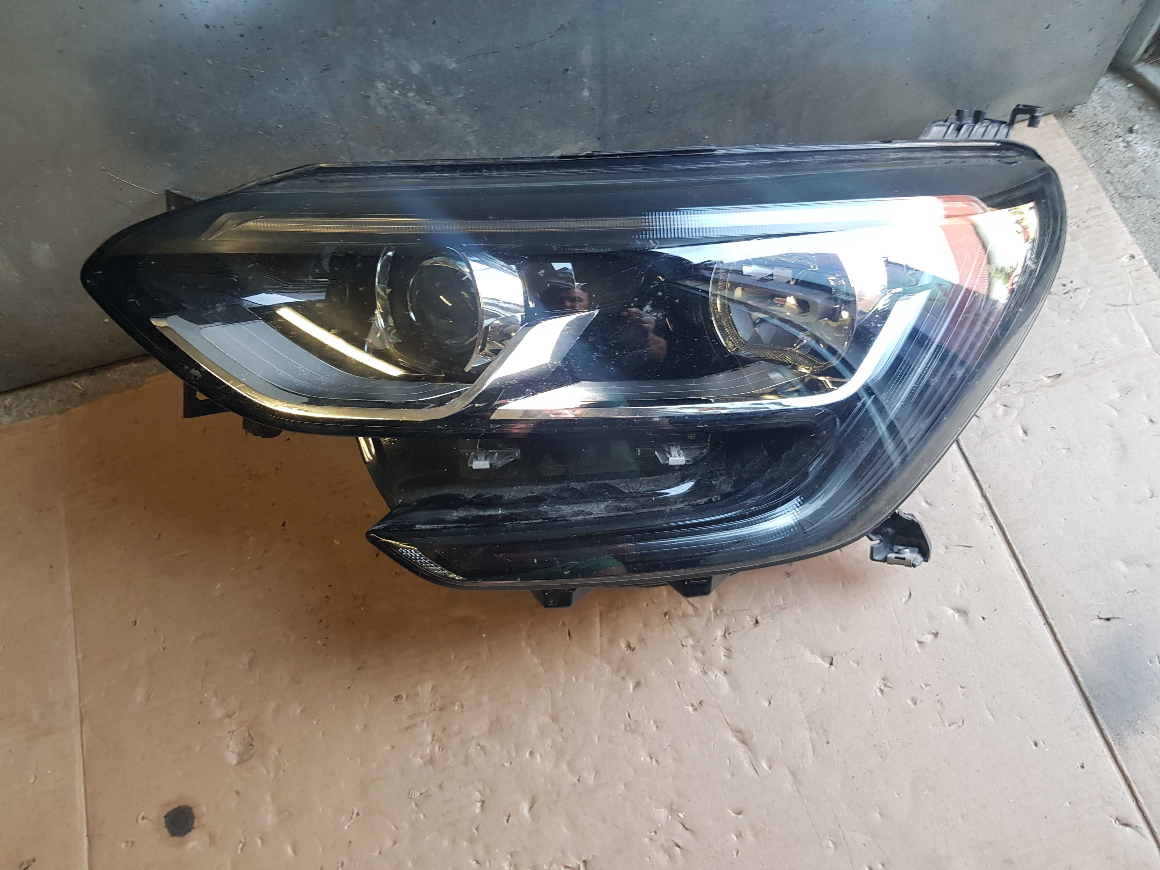 lampa przód Renault Megane 4 pełny led