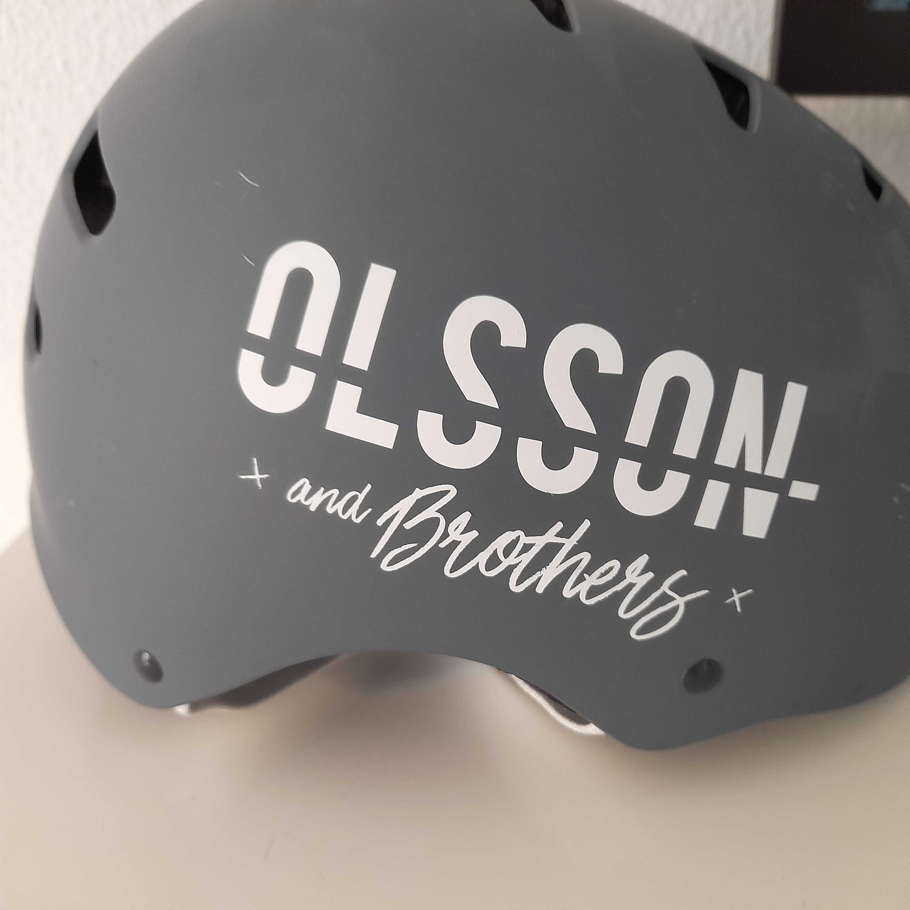 Capacete OLSSON Helmet