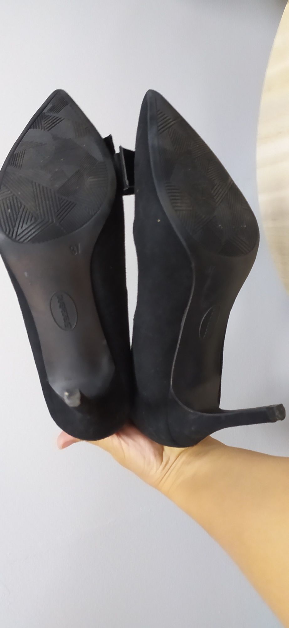 Buty na obcasie r37/ 38 czarne 6,5 cm 24 cm