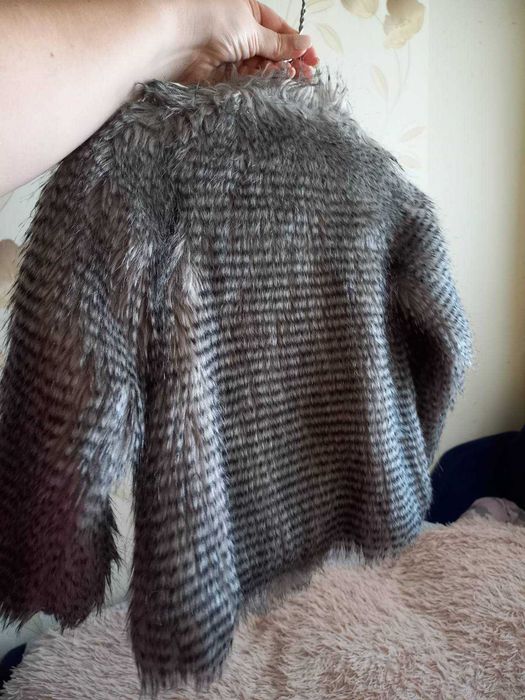 Шубка деми на девочку серая