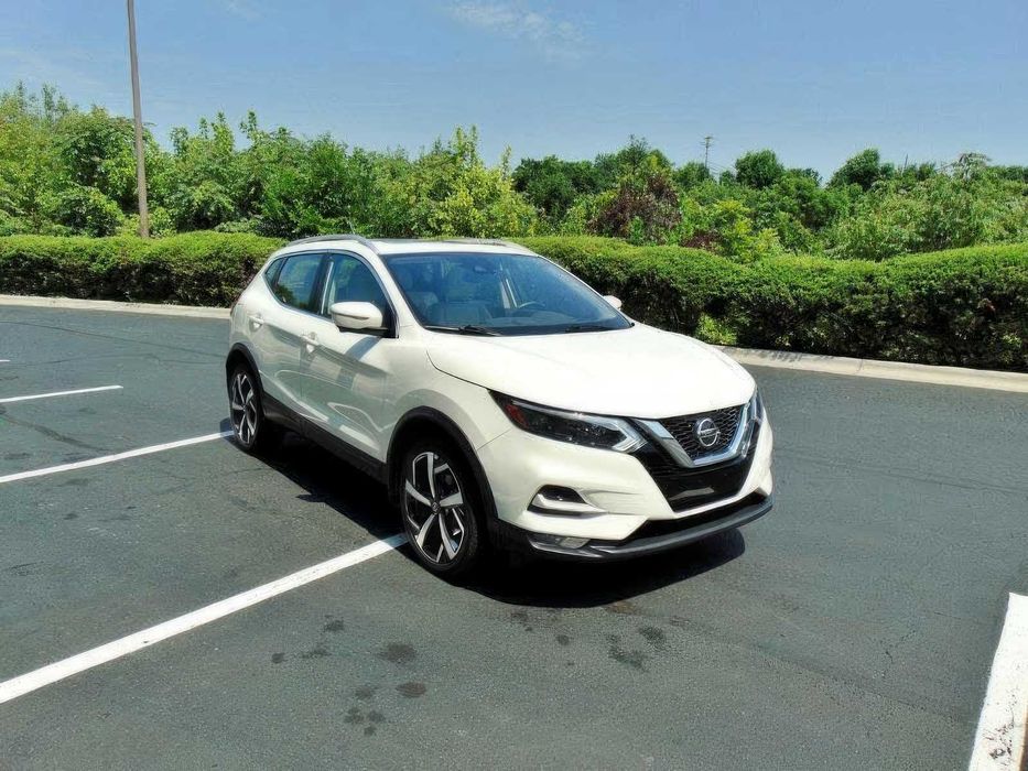 Nissan Rogue      2021