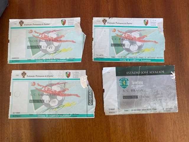 lote de 4 bilhetes ano 2002 jogos Sporting