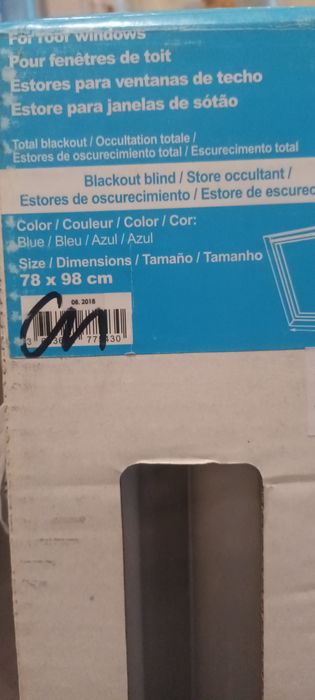 Estore para janela de sótão 78 x 98 cm