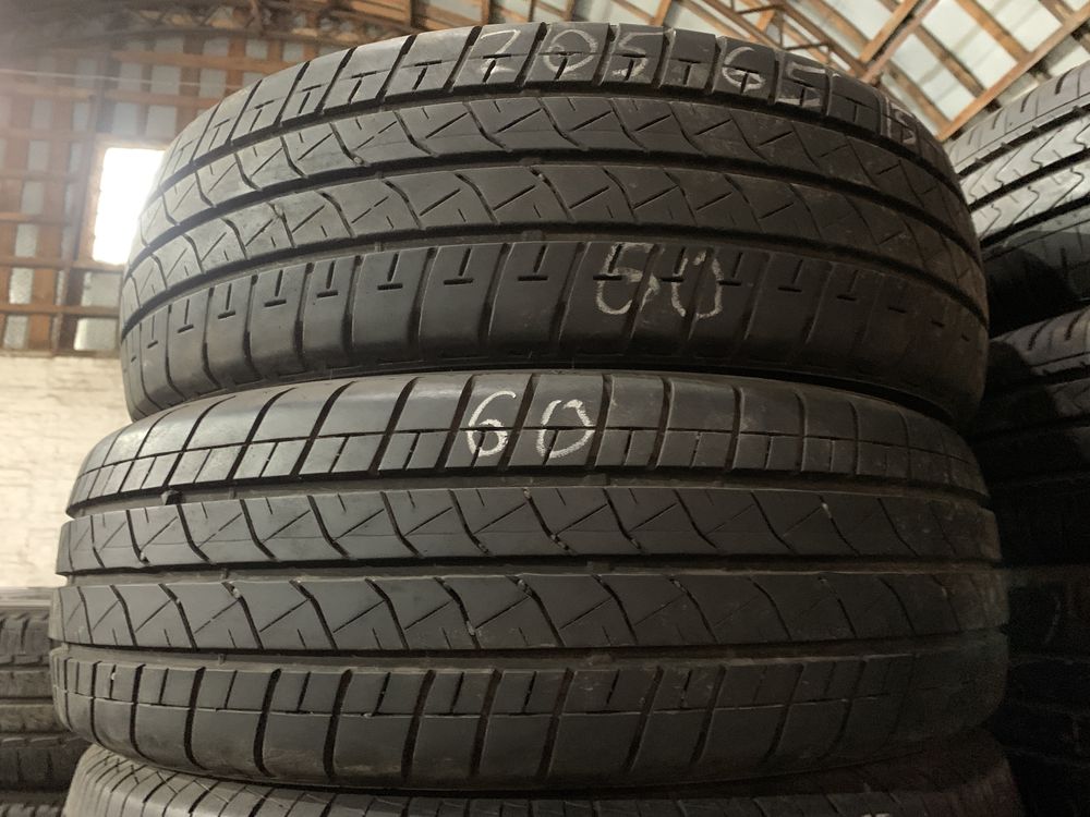 Шины б/у лето 205/65-15с Bridgestone Duravis