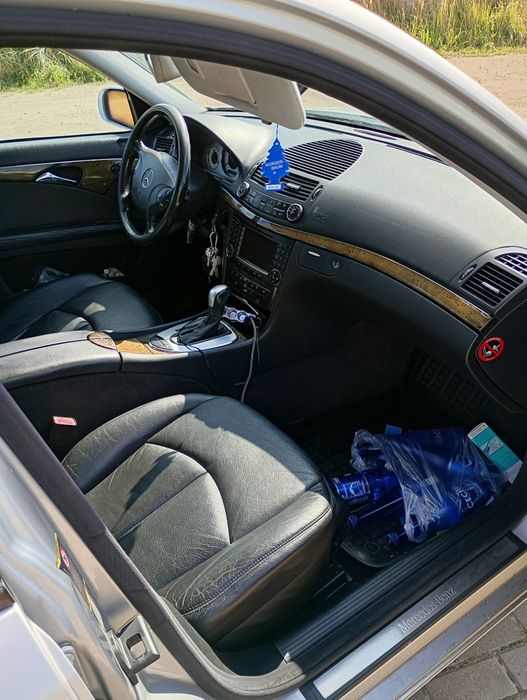 Opel Tigra kabriolet rok budowy 2004 silnikiemv1,4 benzynowym