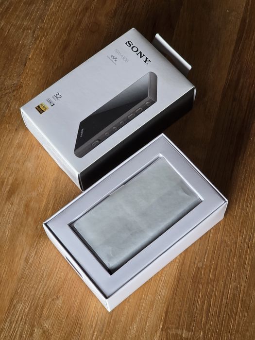 Sony Walkman NW-A306 + Lexar 1TB