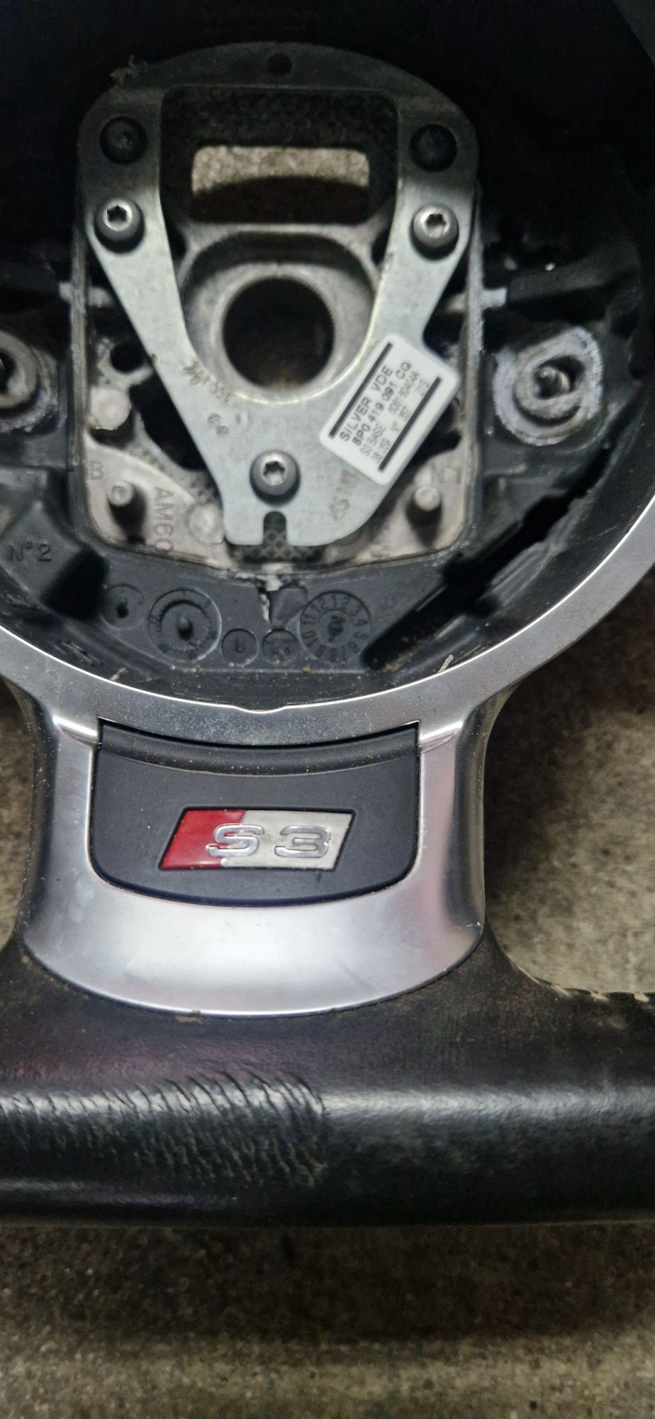 Volante Audi S3 8P