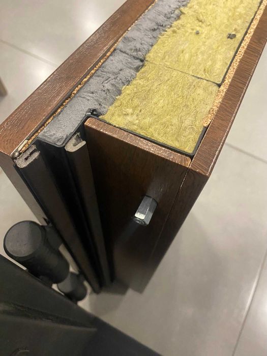 Полімер! Двері "Портала" Тріо Термо. Три контури з тероморозривом.