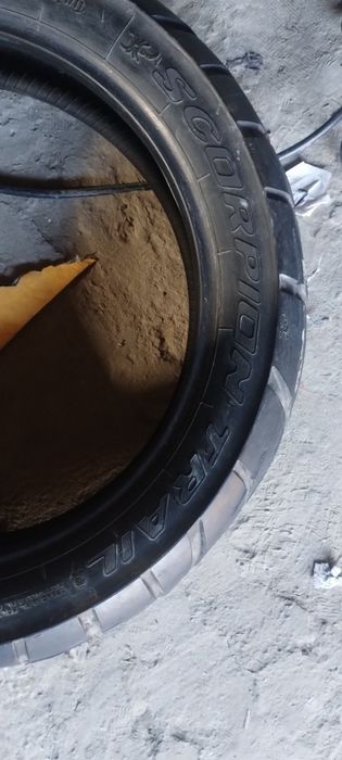 Шини мото Bridgstone