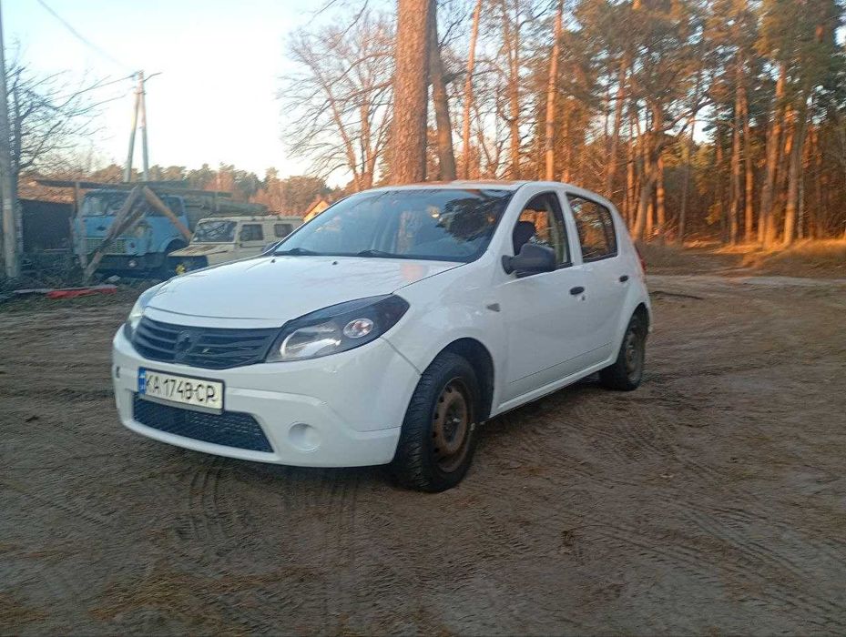 Dacia Sandero 2010рік