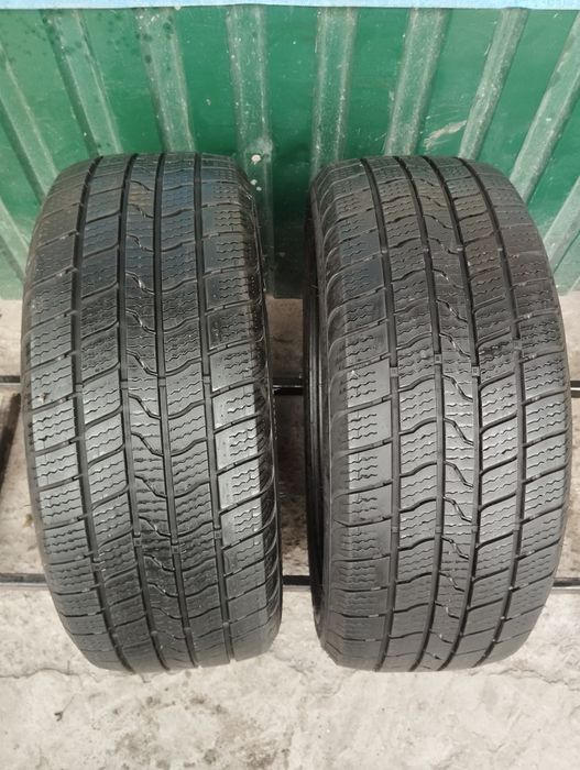 Пара всесезонних шин Windforce 215/50/17