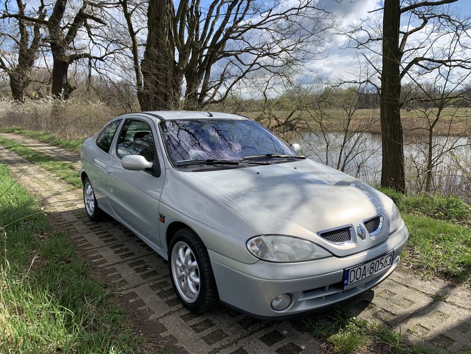 Renault Megan 1.4 benzyna DOINWESTOWANA!