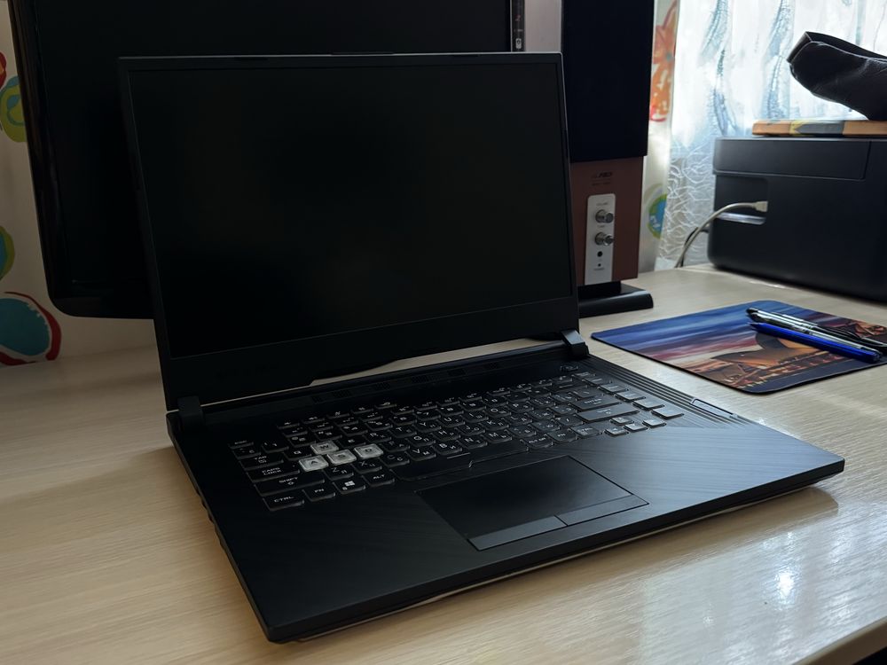 Ігровий ноутбук i7 / RTX 2060 / 16 ГБ / SSD 512 ГБ