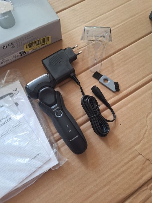 Panasonic ES-RT37 Golarka męska trymer 3 ostrza