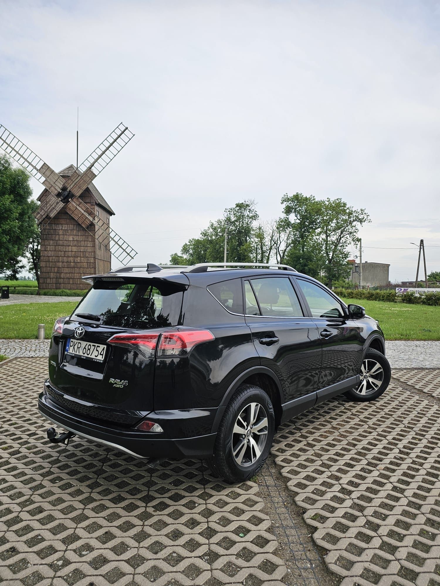 Toyota RAV-4 Benzyna 2.0 152KM 2018 4x4 przebieg tylko 90 tys.km !!!