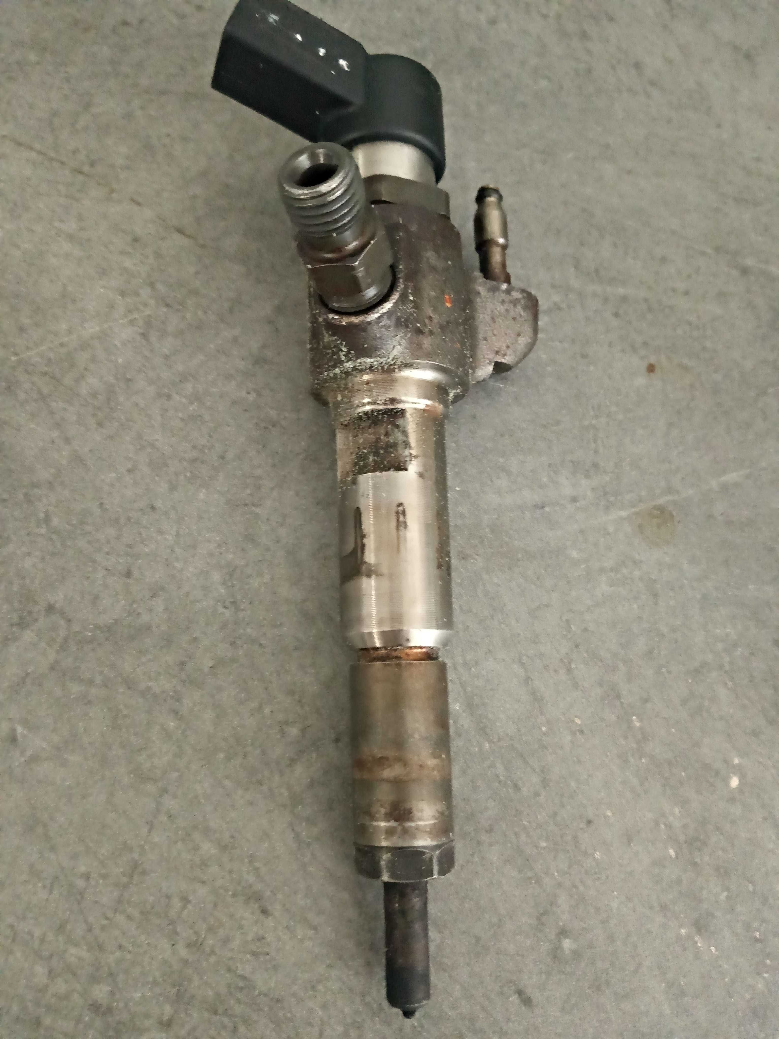 Injector Volvo V50