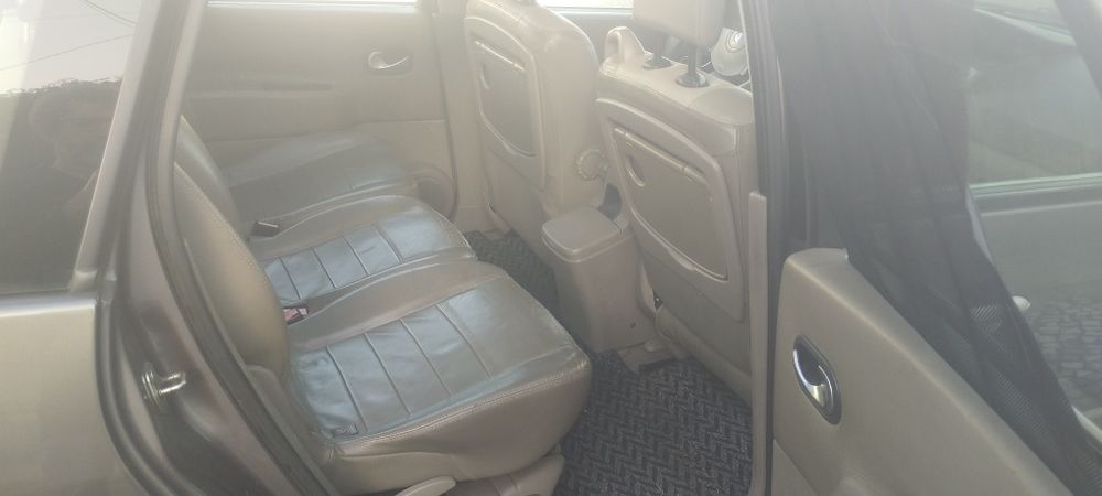 Renault Cenique 7 lugares 100cv