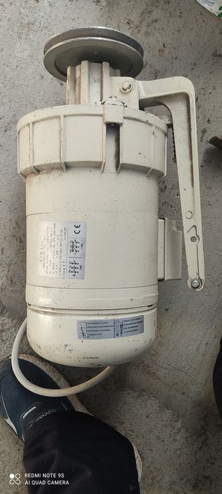 Продам двигун з швейної машинки високооборотній