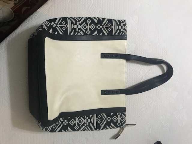 Malas diversas usadas mas em bom estado