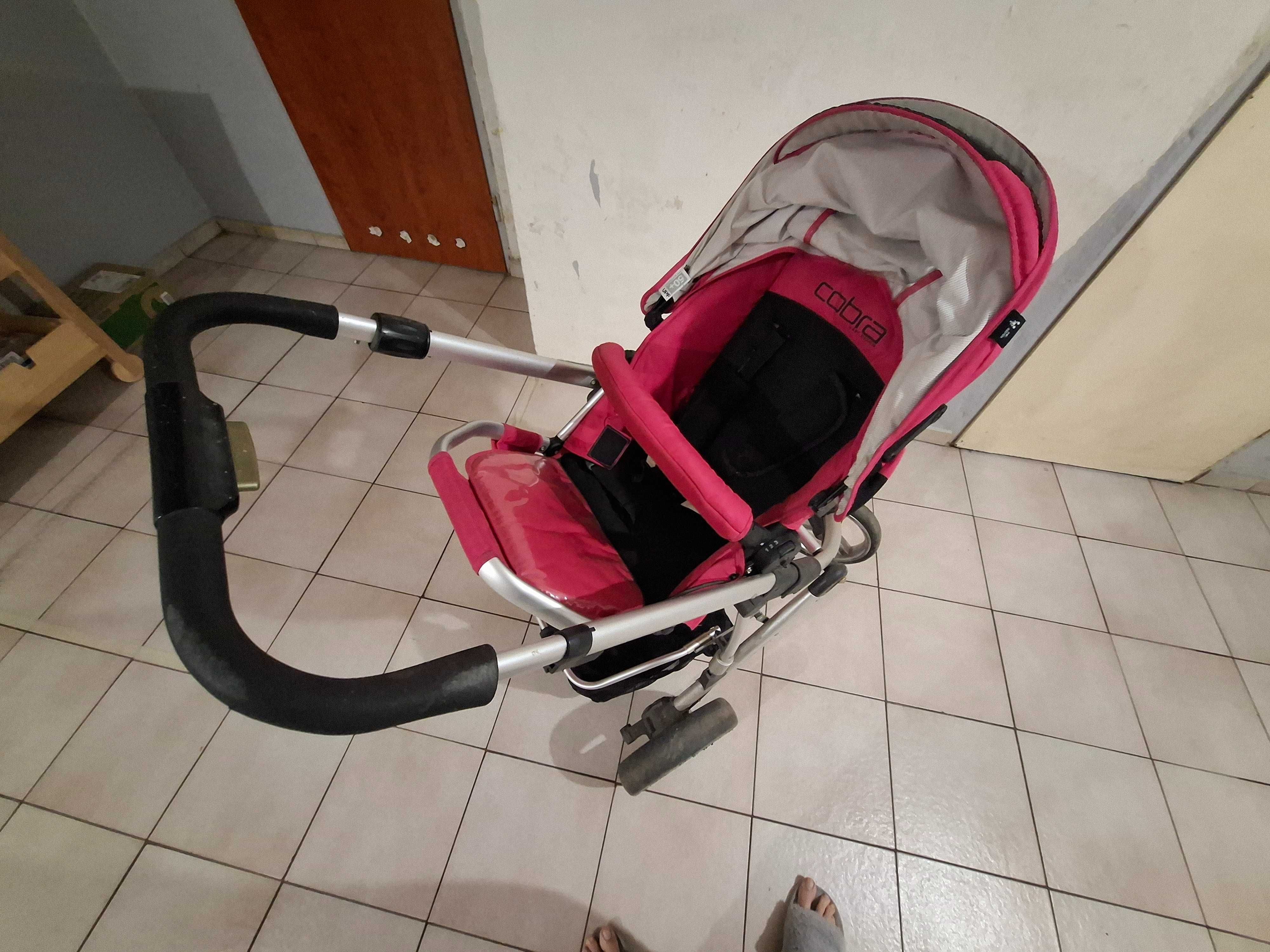 Sprzedam wózek dziecięcy 3w1 firmy Cobra kolor rózowo-czarny.