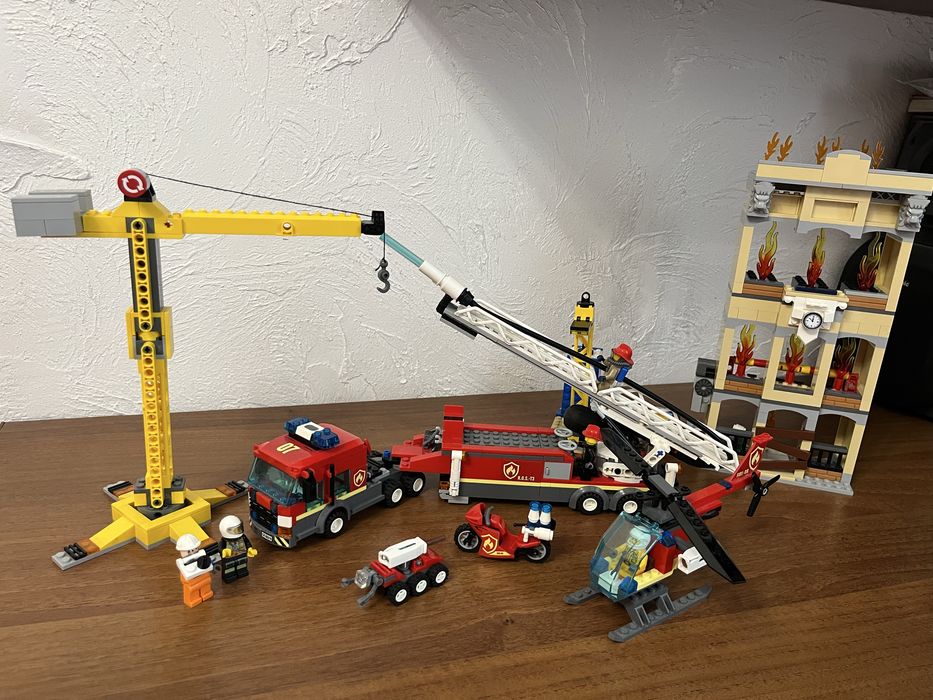 Lego city 60216 оригінал