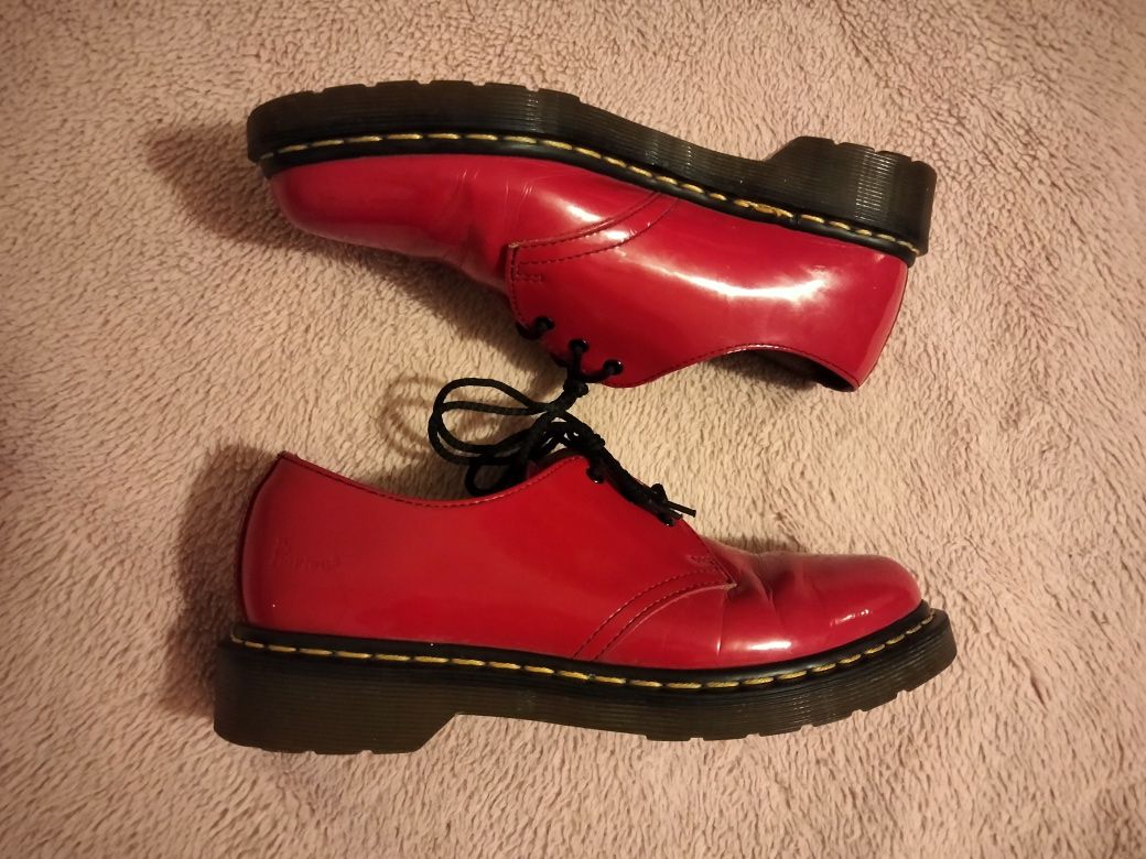 Dr Martens 10084 Red 38 oksfordy skóra